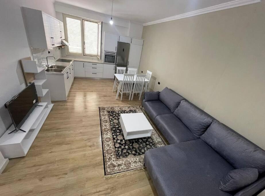 Avi - Daily Rent Apartment Tirana Exteriér fotografie
