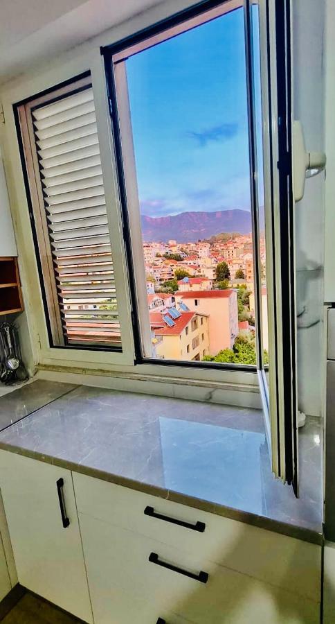 Avi - Daily Rent Apartment Tirana Exteriér fotografie